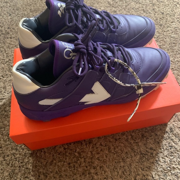 Off white shoe - Picture 6 of 8